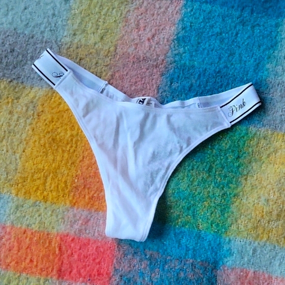 PINK Victoria's Secret White Thong with Black Logo - Picture 1 of 5